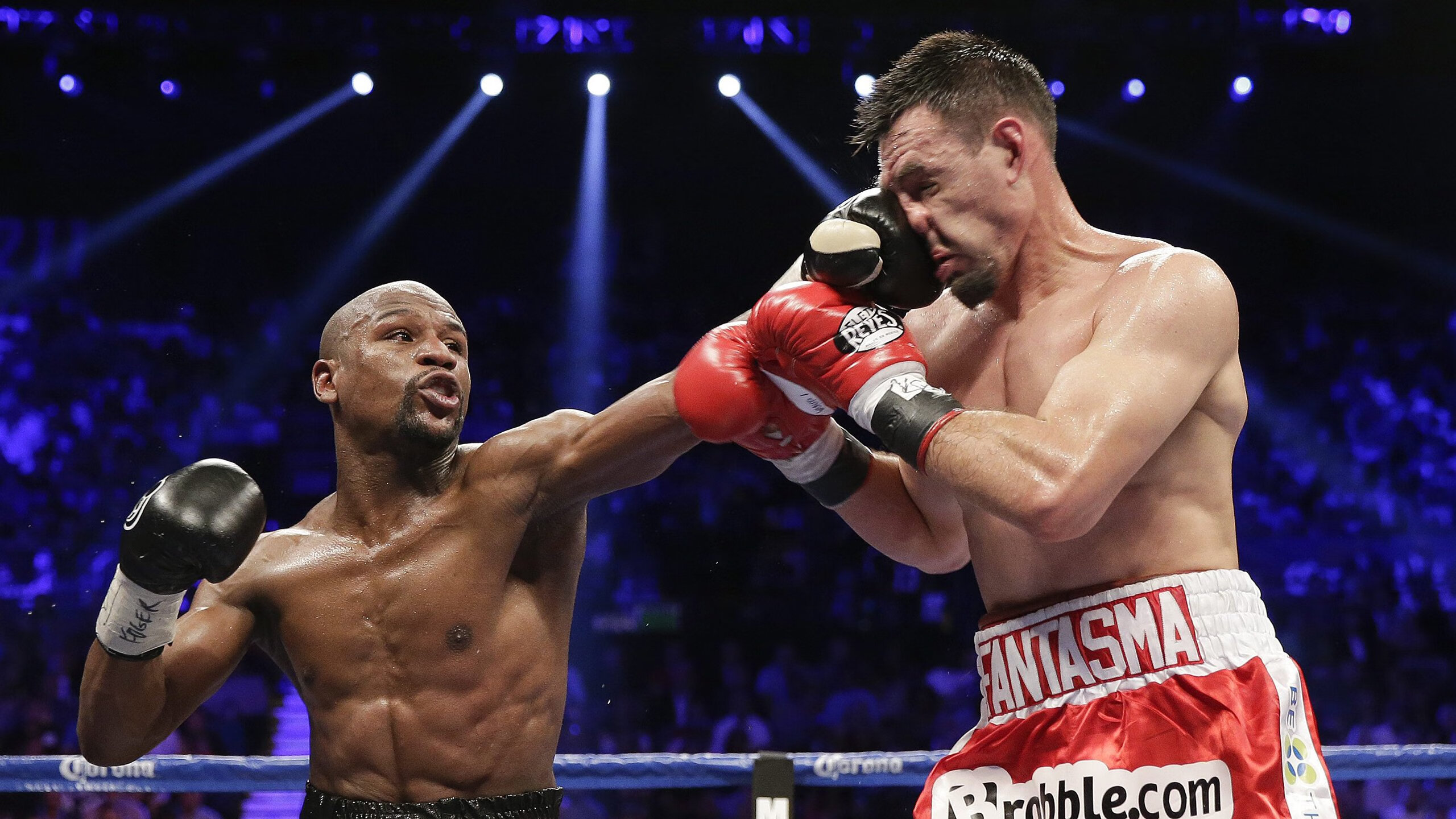 Kaiyun官方登录入口-贾瓦迪800米坚持到底 展现体育精神，贾维斯·瓦纳多